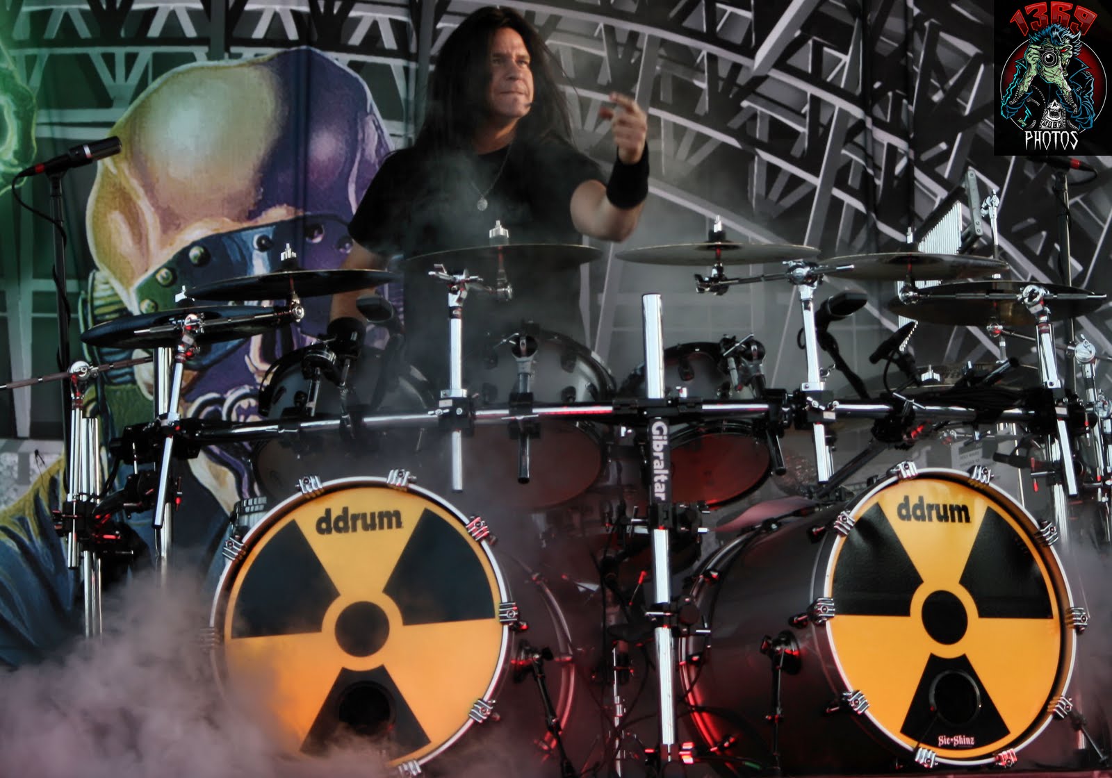 Shawn Drover of Megadeth live with radiation drumheads