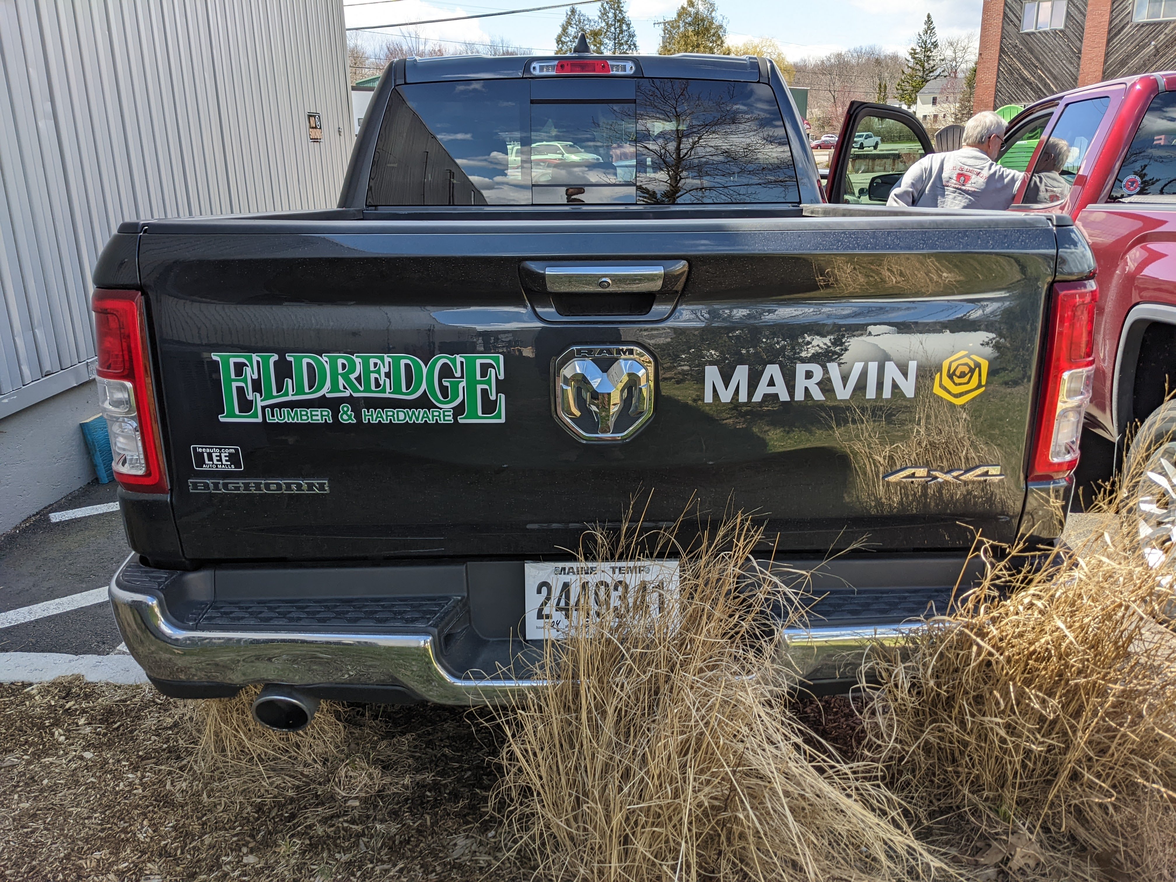 Eldredge and Marvin on RAM tailgate