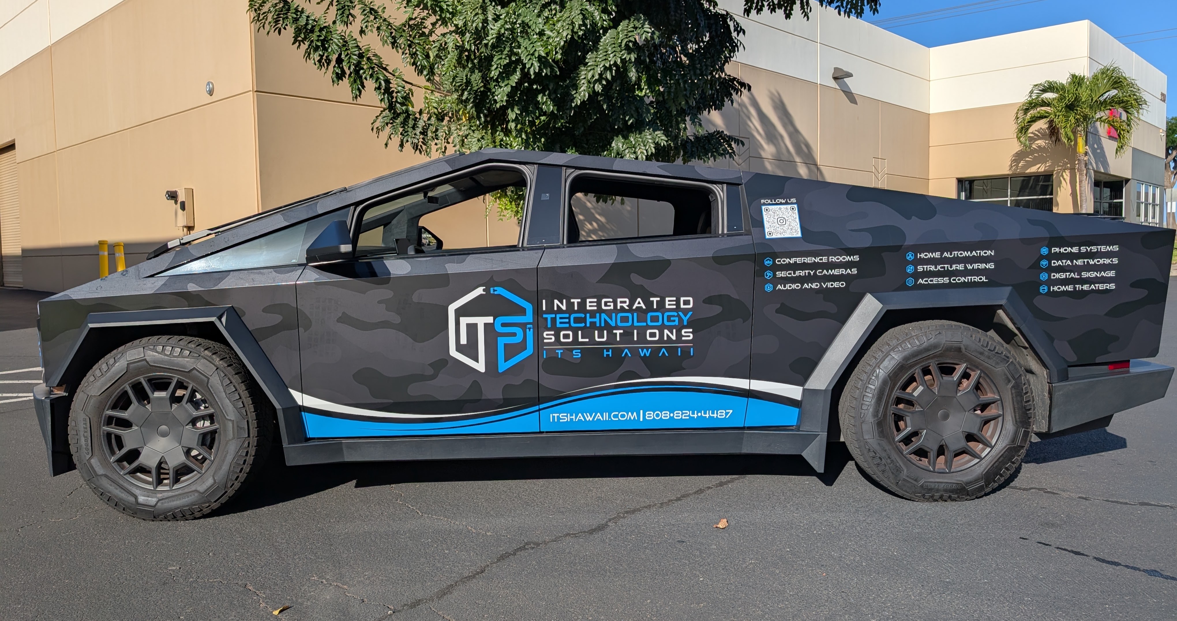 ITS Hawaii Cybertruck wrap